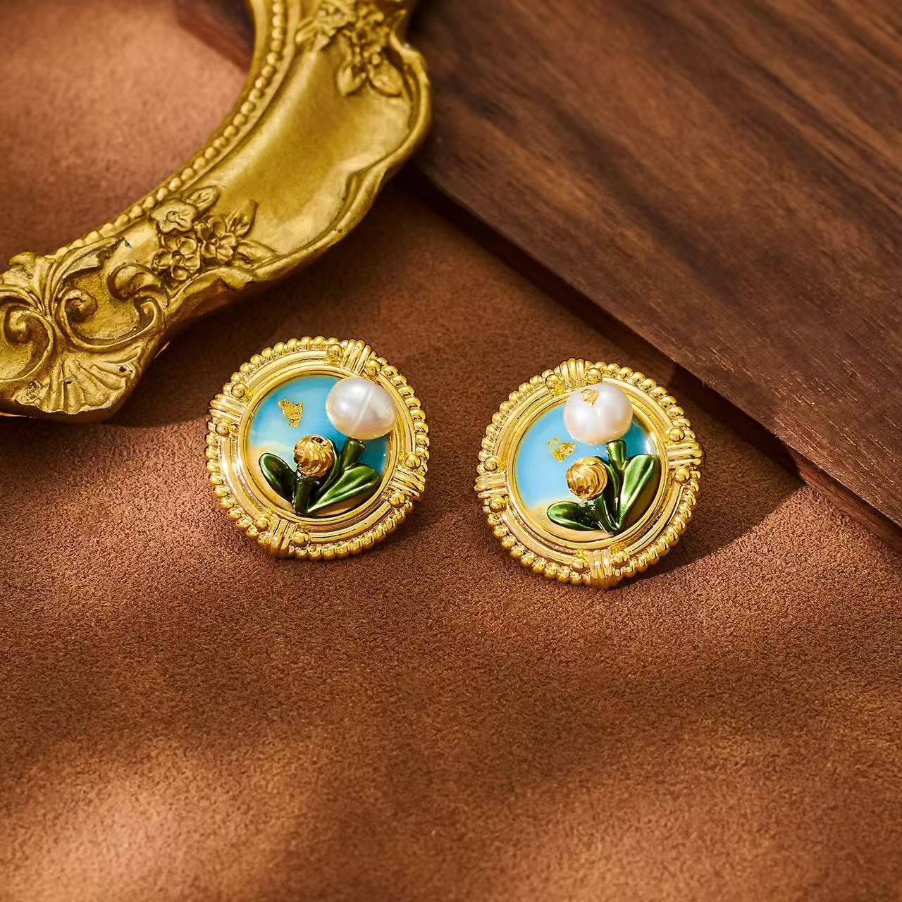 Monet‘s Garden Series Earrings