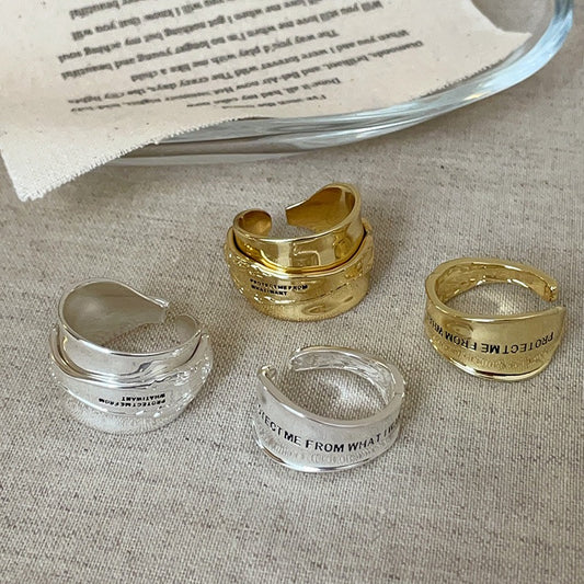 Retro geometric letter ring